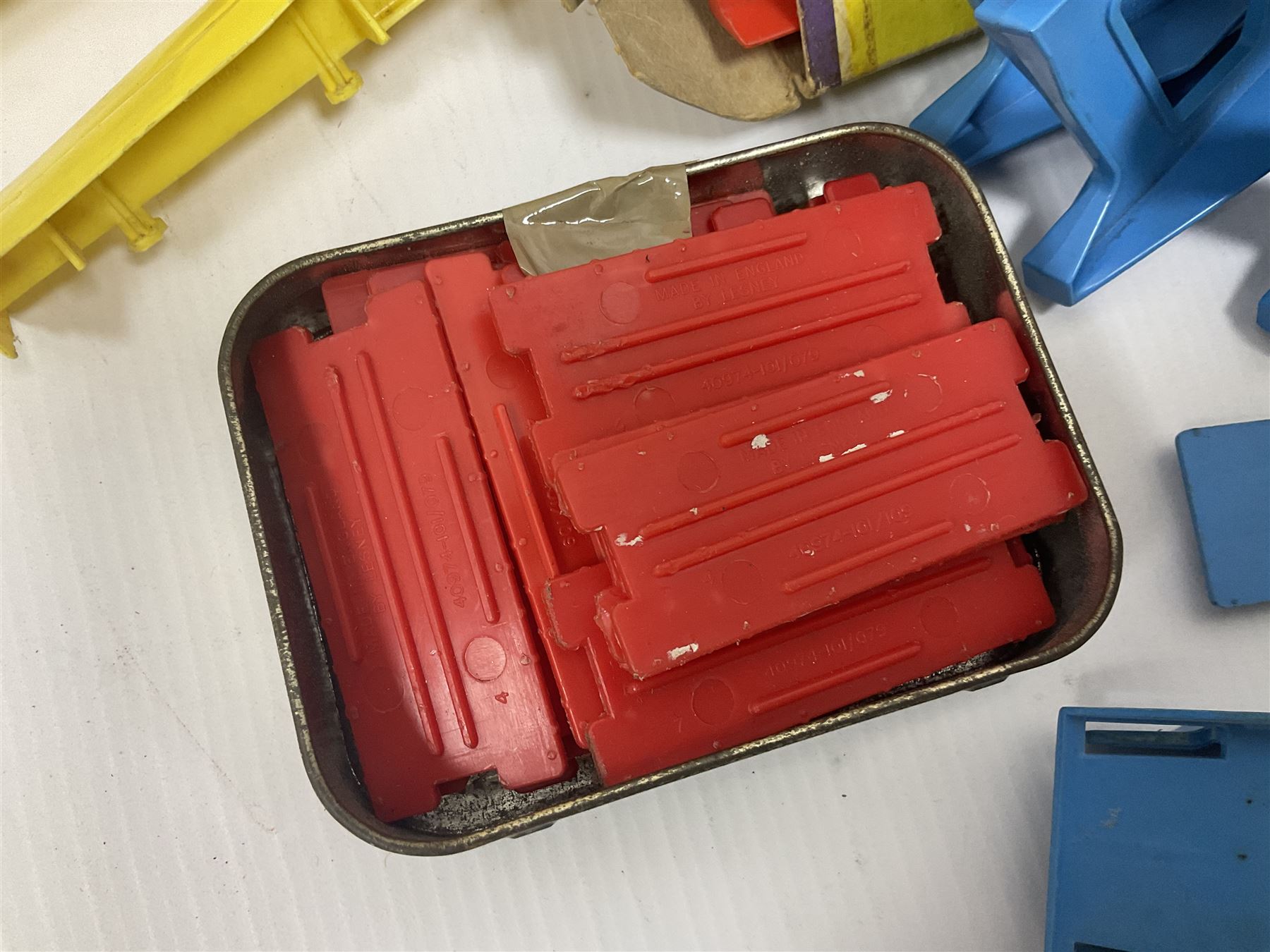 Matchbox Superfast track and accessories, both loose and boxed, to include SF-2 Loop Set, TA-4 Pacemaker Handbooster, TA-6 Catapult Pass, etc 