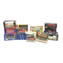 Thirteen modern die-cast models including Corgi '007' Ford Mustang Mach 1, Leicester-Swansea Removal Set, London Taxis, Matchbox 'Dinky', EFE buses etc, all boxed (13)