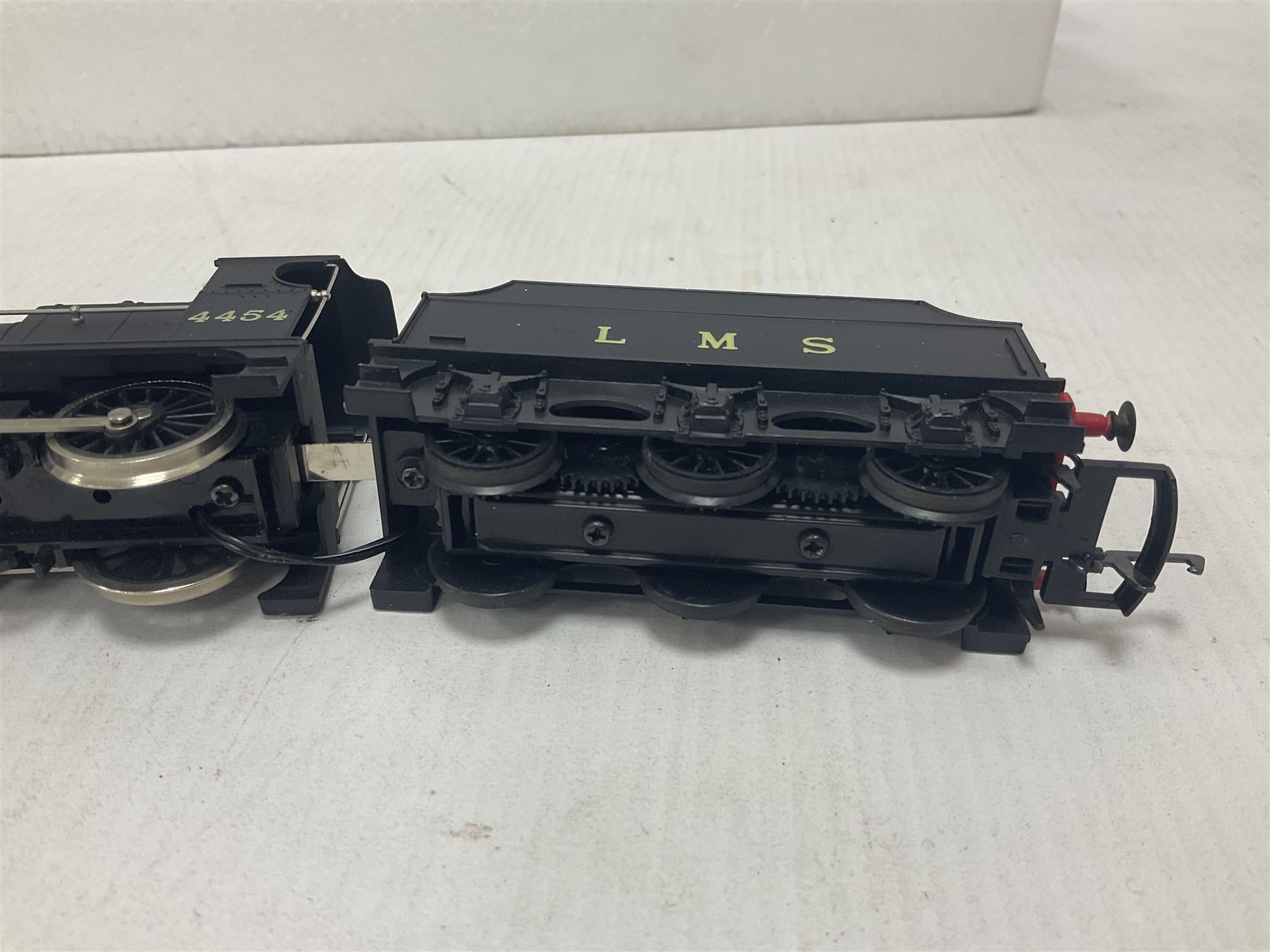 Various makers ‘00’ gauge - four locomotives comprising Mainline Railways ref.37060 Rebuilt Scot Class ‘Royal Scot’ 4-6-0 no.6100 in LMS crimson; Airfix Royal Scot Class ‘Royal Scots Fusiliers’ 4-6-0 no.6103 in LMS black and Class 4F Fowler 0-6-0 no.4454 in LMS black; Lima Class 08 Diesel 0-6-0 Shunting no.7120 in LMS black; all in original boxes (4)