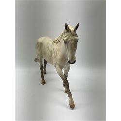 A Royal Doulton limited edition figure, Desert Orchid, 2563/7500, on wooden plinth, H32.5cm, with accompanying certificate. 