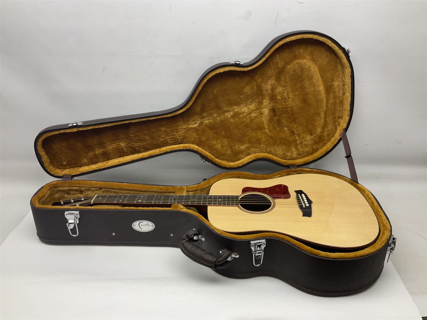 Tanglewood Dreadnought spruce and java wood acoustic guitar the three-piece back with mango spalted wood insert; in Faith hard carrying case; serial no.201147017 L103cm