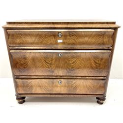 19th century Continental walnut chest, three graduating bombe style shaped drawer fronts, turned supports 