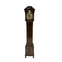 20th century Westminster chiming Grandmother clock - Mahogany case with a three train Elliot movement, brass dial and silvered chapter with roman numerals and minute track, sounding the quarters on 4 gong rods. with pendulum.