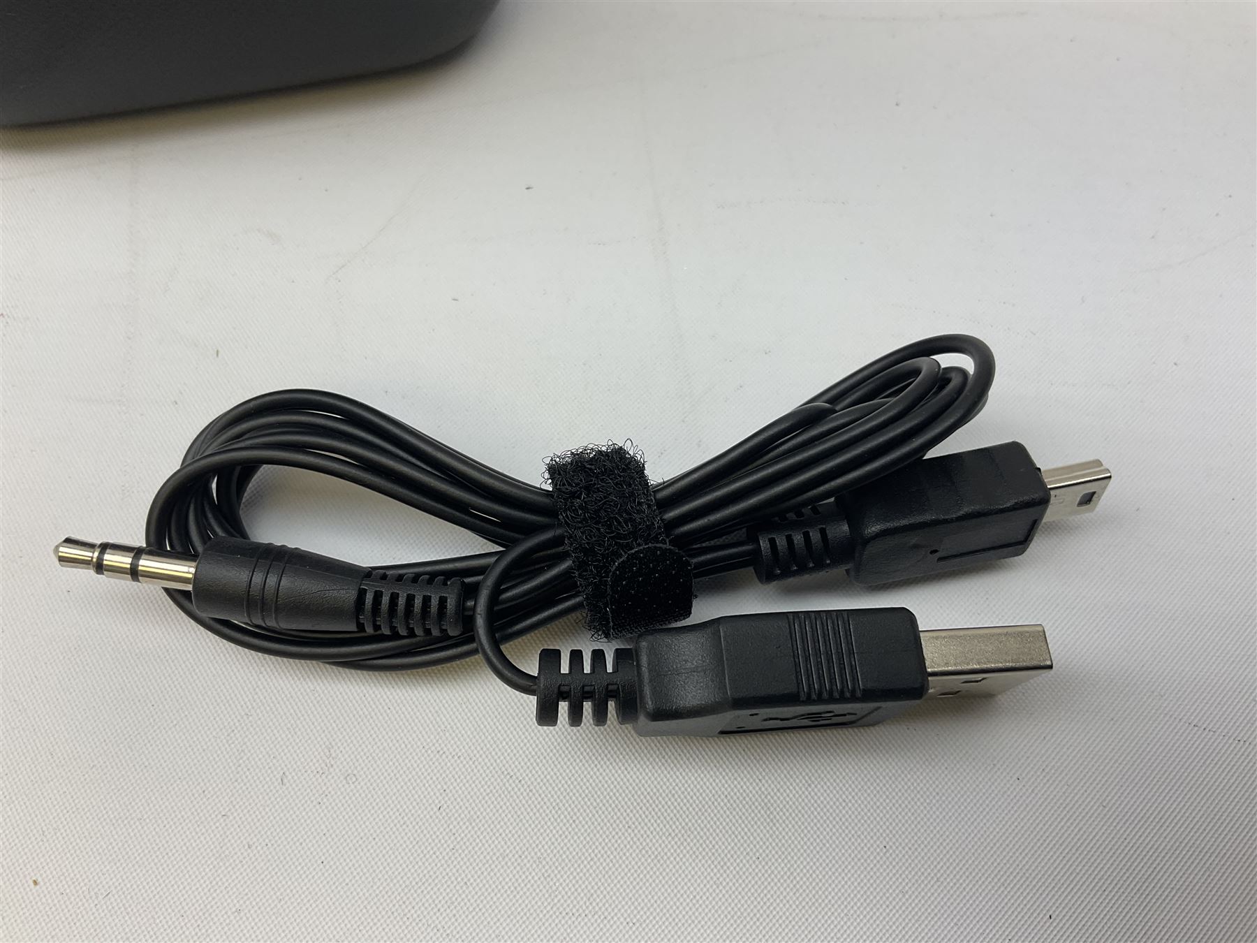 James Bond Spectre portable Bluetooth speaker in case, H5cm