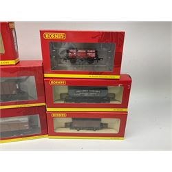 Hornby '00' gauge - Rolling stock including Extra Long CCT Van B no. 1267, SR Bogie Luggage Van, 4 Plank Wagon 'Stonehouse' no. 10, 'Toad B' 20T Brake Van no. 140422, 4 Plank Open Wagon Scatter Rock Macadams, 20 Ton Hopper 'London Brick Company' no. 1001 and others (26)