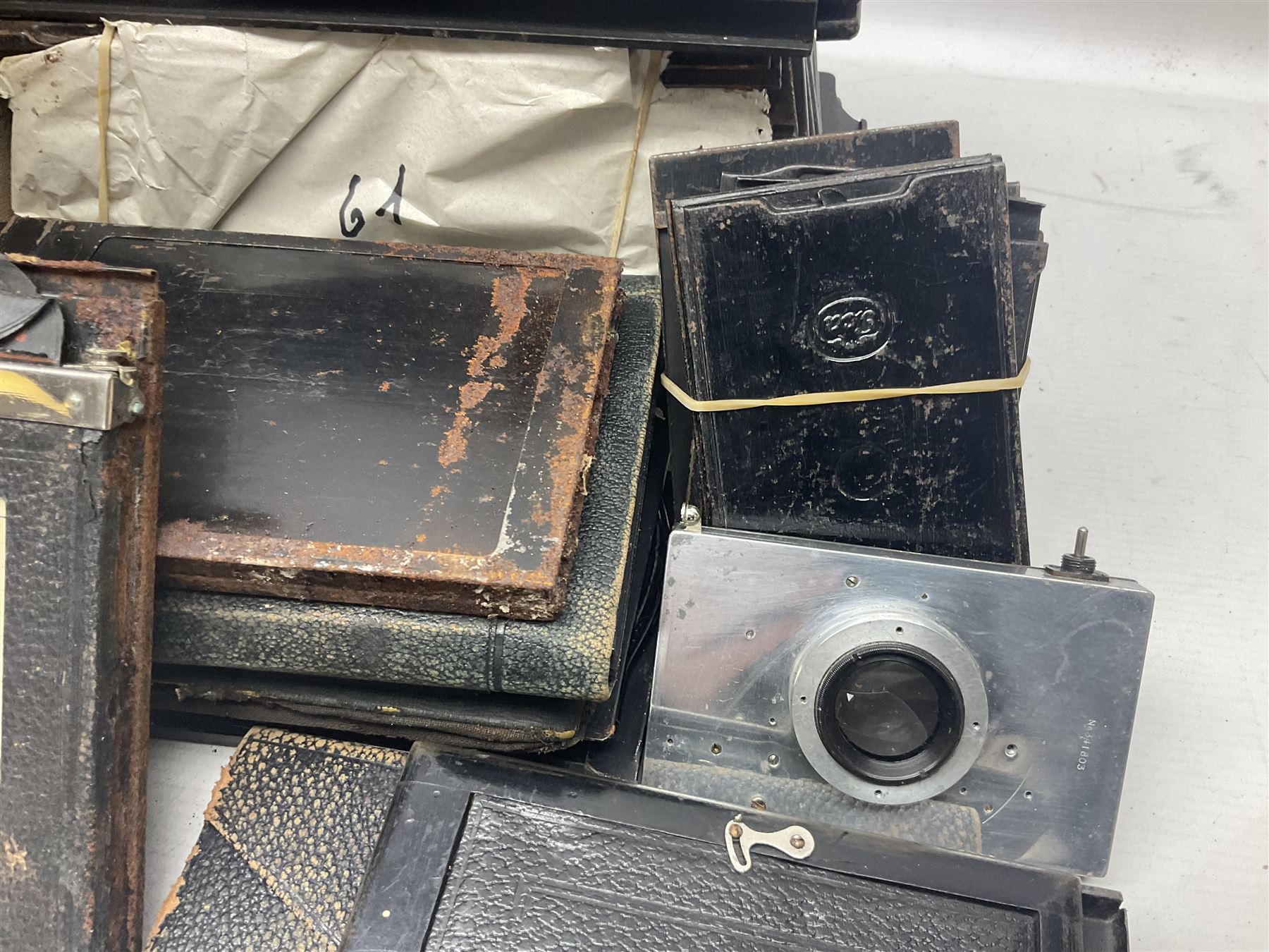 Contessa-Camera Werke folding camera, together with Hirrlinger folding camera, additional plates, two tripods and other accessories 