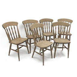 Set six beech farmhouse chairs, turned supports, W44cm
