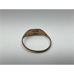 Victorian and later 9ct gold jewellery including glazed photo pendant, three gold cased wristwatches, signet ring and a cameo brooch, all hallmarked and silver jewellery including fobs, wristwatch, brooches and rings etc 