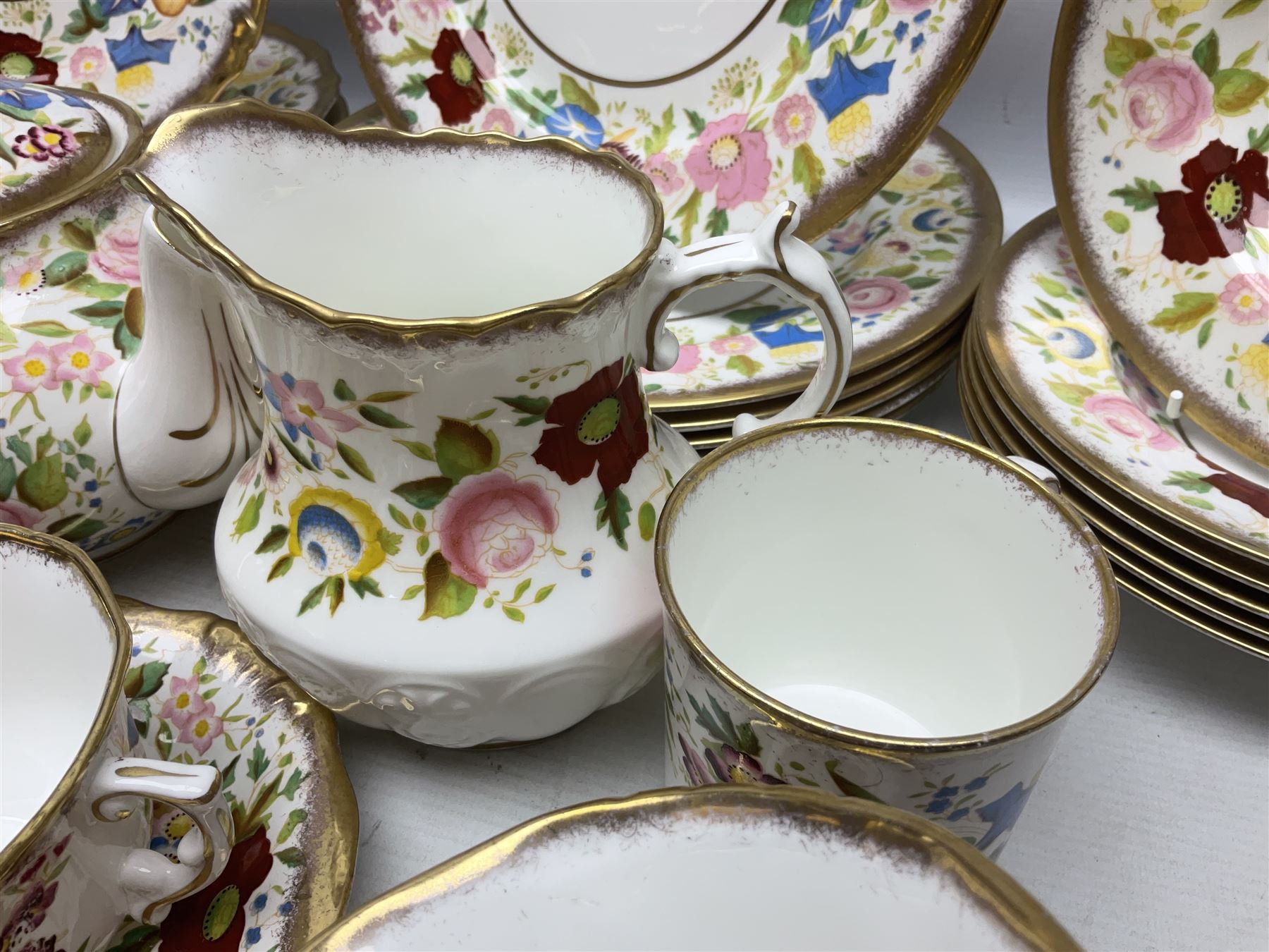 Hammersley Queen Anne pattern, part tea and dinnerwares, to include six dinner plates, five side plates, six soup bowls, teapot, covered sucrier, six teacups and saucers, etc together with six matched dessert plates (40)