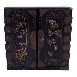 Two Japanese gilded and lacquered table-top jewel cabinets, tallest H26cm