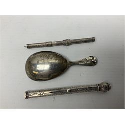 Mid 20th century silver caddy spoon, hallmarked Sheffield 1936, together with two white metal propelling pencils/pens, (3)