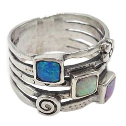 Silver three stone opal ring, stamped 925 