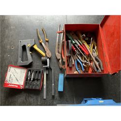 assortment of hand tools, Mitre trimmer - THIS LOT IS TO BE COLLECTED BY APPOINTMENT FROM DUGGLEBY STORAGE, GREAT HILL, EASTFIELD, SCARBOROUGH, YO11 3TX