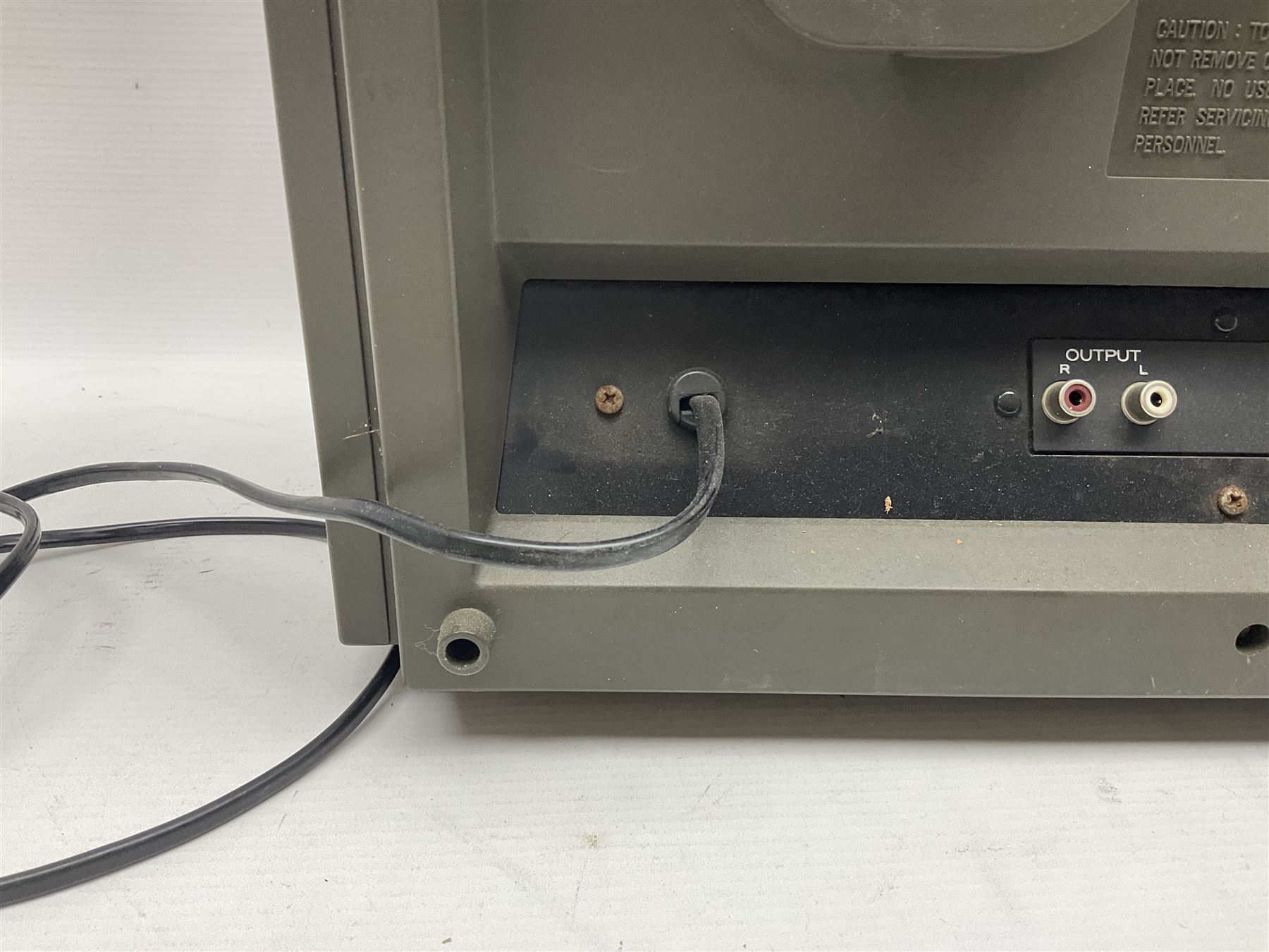 Realistic TR-3000 Logic Control stereo tape deck reel to reel HiFi, with a large collection of reels 