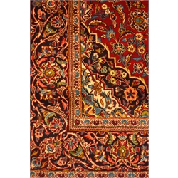  Kashan red ground rug, repeating border, 208cm x 140cm  