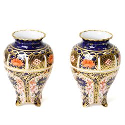 Royal Crown Derby Imari 1128 pattern square footed basket/dish, boxed, W23cm; together with two further pairs of vases in the same pattern, H9.5cm and H7cm (5)