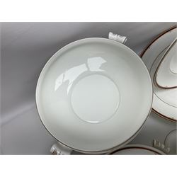 Wedgwood Colorado pattern dinner and coffee service for eight, to include coffee pot, milk jug, covered sucrier, coffee cans and saucers, dinner plates, side plates, twin handled bowls, four covered vegetable tureens etc (92)