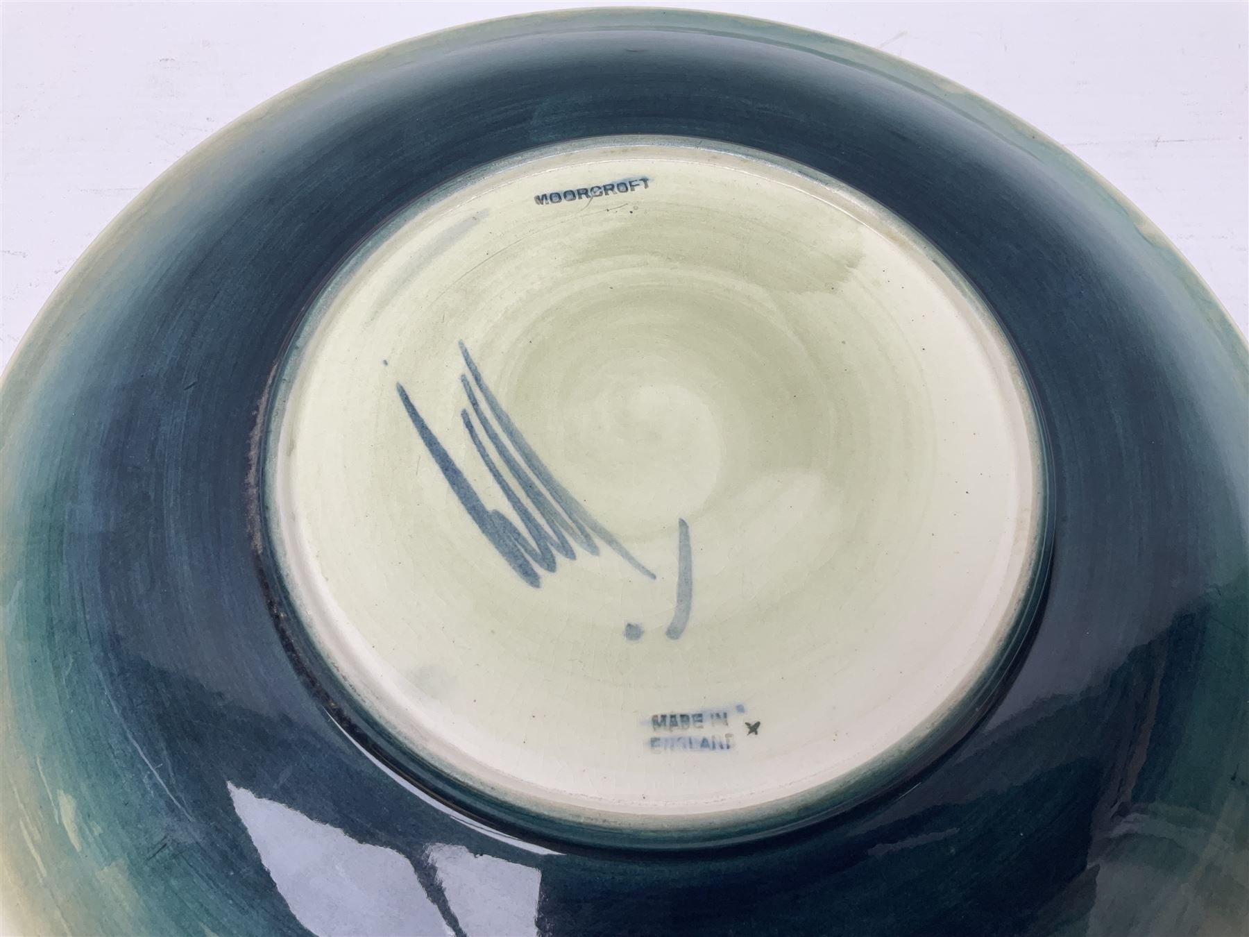 Moorcroft charger decorated in Seahorse pattern, circa 1960, with painted and impressed marks beneath, D26cm