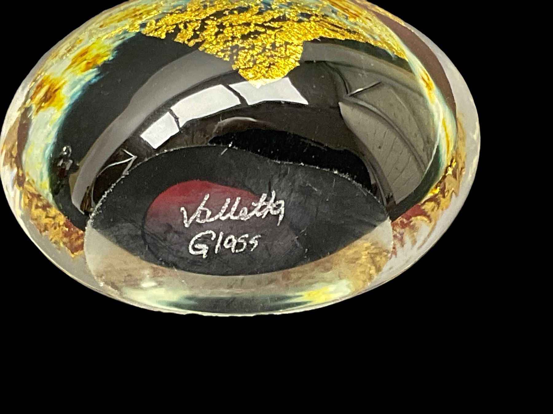 Murano glass cat and figure ina hat, together with tow valletta glass paperweights and bird glass paperweight, cat H20cm 