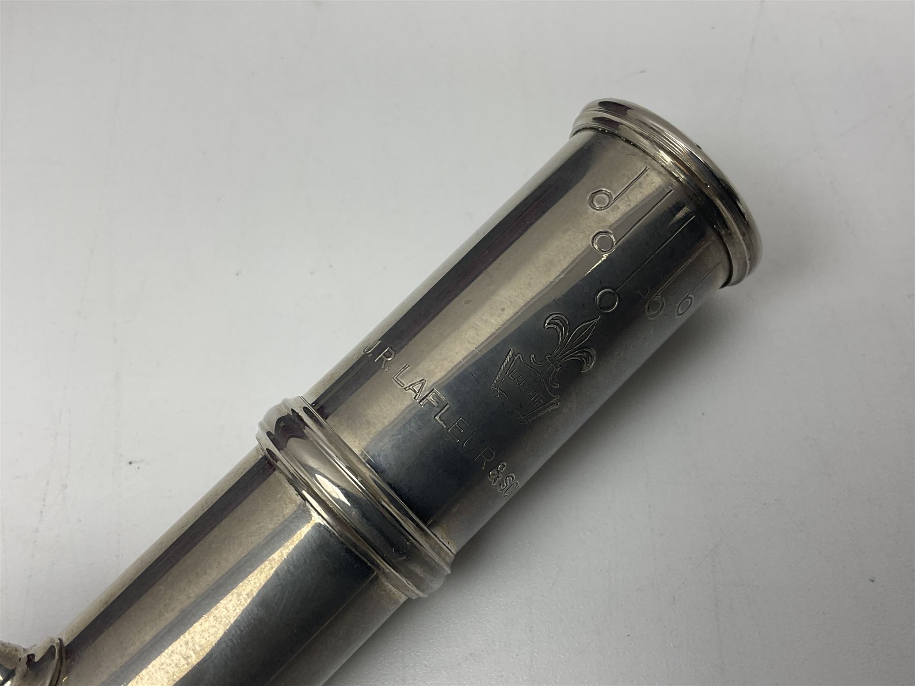 Lafleur three-piece flute, serial no.3357; in fitted carrying case