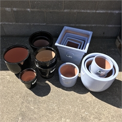  Four traditional graduating glazed ceramic square tapering planters, four egg plant pots and six other pots (15)  