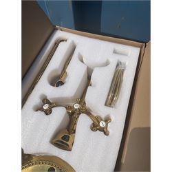 Gold chrome Casarte mixing tap - THIS LOT IS TO BE COLLECTED BY APPOINTMENT FROM DUGGLEBY STORAGE, GREAT HILL, EASTFIELD, SCARBOROUGH, YO11 3TX