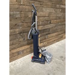 Sebo X4 Extra vacuum cleaner, anti allergy grade