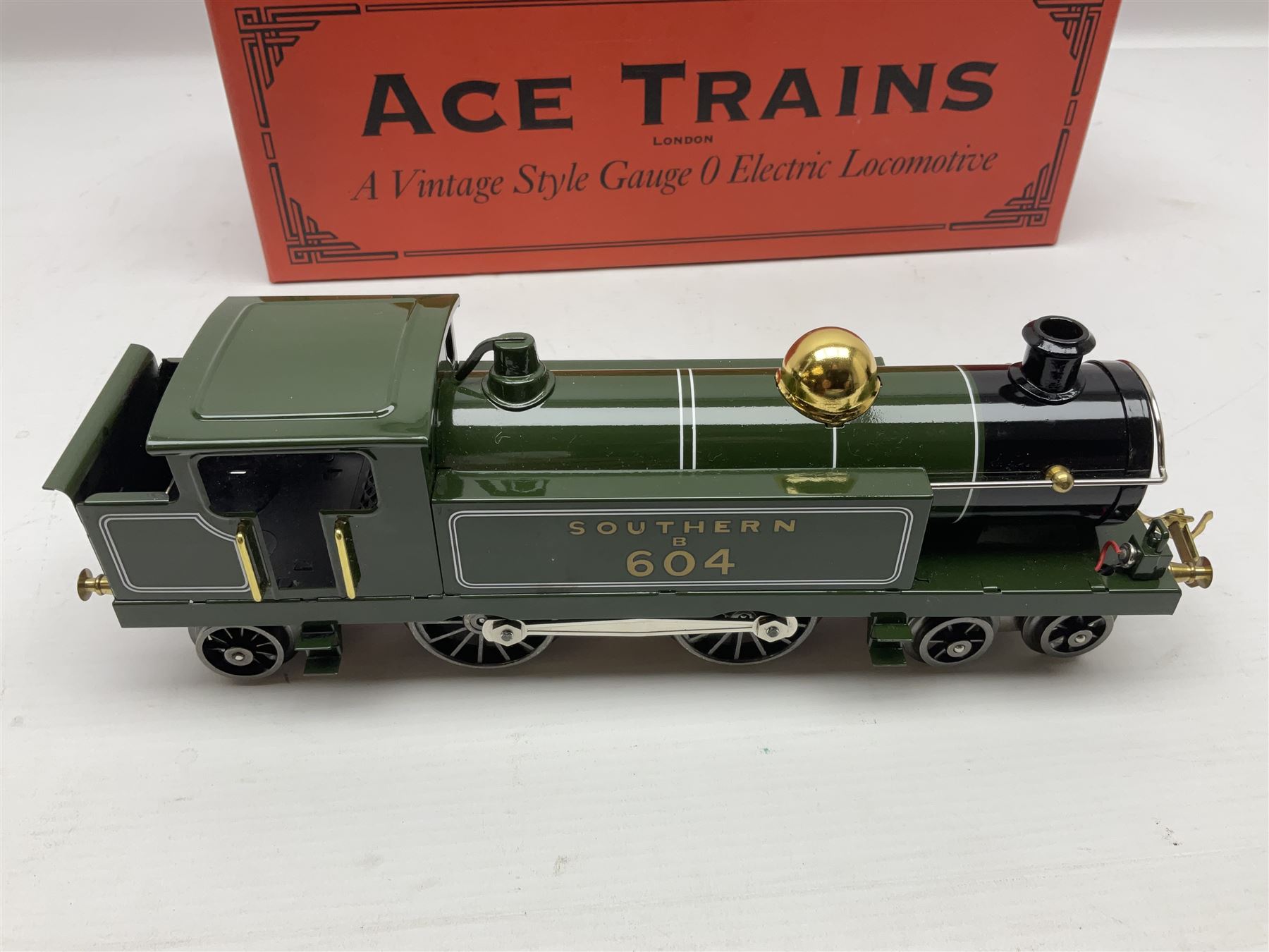 Ace Trains '0' gauge - Southern 4-4-2 tank locomotive No.604; in 4-4-4 box with packaging