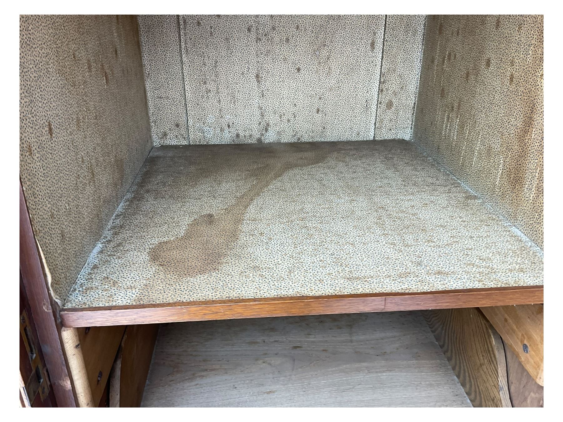 Late Victorian walnut triple combination wardrobe, projecting moulded and dentil cornice, central shaped bevelled mirror glazed door, cartouche and curled leaf carved panels over figured walnut veneered panels, fitted with drawer to base, on bracket feet