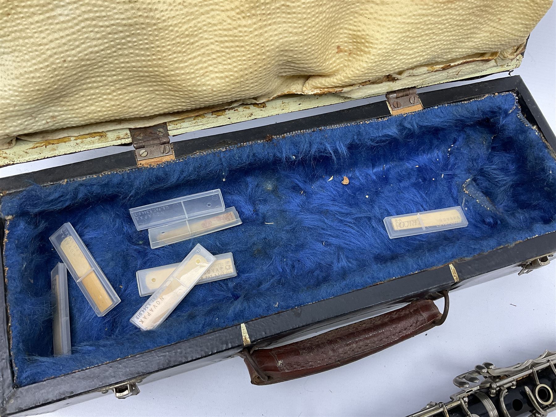 Selmer Student Console four-piece clarinet; No | Musical