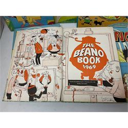 Ekco transistor portable radio, Kodak Brownie Cresta camera in case, Castle & Co Hull binoculars in case, 1970s and later annuals to include Beano, 1926 The Picture Show annual, silver-plate etc