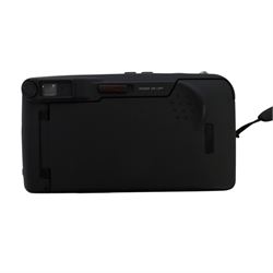 Five Olympus compact digital cameras, comprising Superzoom 800S, Camedia C-450 Zoom, Superzoom 160, XA3 and a boxed Camedia C-100