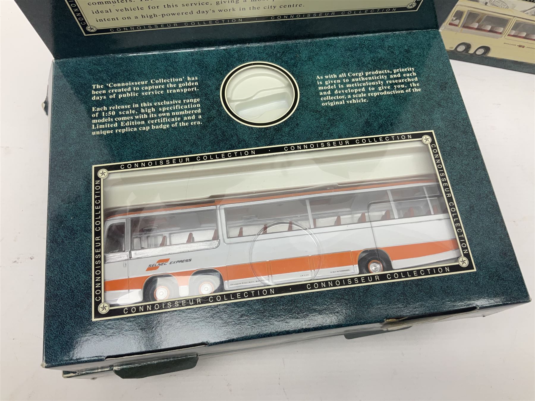 Corgi - twenty-three modern die-cast models of buses and coaches to include 35301, 35303, 35305 and 91916; mostly loose but nine boxed 