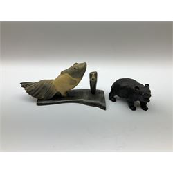 Black Forest style carved wood model of a bear, together with carved horn pen holder, in the form of a fish, L26cm 