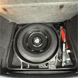 VW Tiguan, 2 Litre diesel, Automatic, 2011, Silver, MOT till 06/09/2026, 120,000 Miles (NV11 DDF)