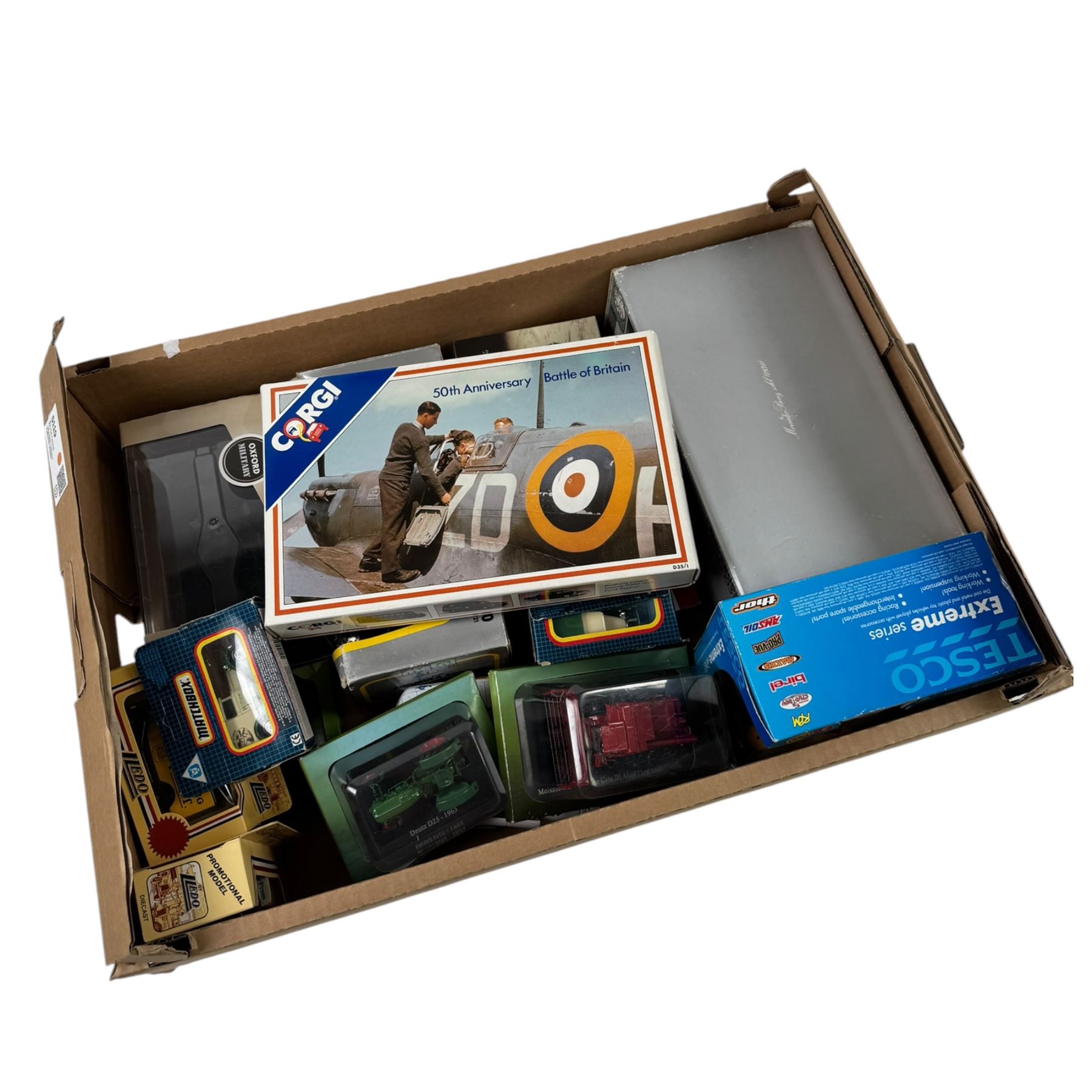Collection of diecast model vehicles, including Corgi 50th Anniversary Battle of Britain, Bburago Formula 3000, Bburago Diamonds Mercedes Benz SSKL, etc all boxed