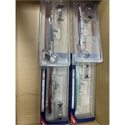 Ten Warships of WWII 1:1000 scale models with ten corresponding issues of Ships of War magazines, comprising Issue 1 Yamato, Issue 3 Bismarck, Issue 4 HMS Prince of Wales, Issue 5 USS Massachusetts, Issue 6 Tirpitz, Issue 7 HMS King George V, Issue 8 Musashi, Issue 9 USS South Dakota, Issue 10 Richelieu and Issue 11 Vittorio Veneto, models in boxes/packaging