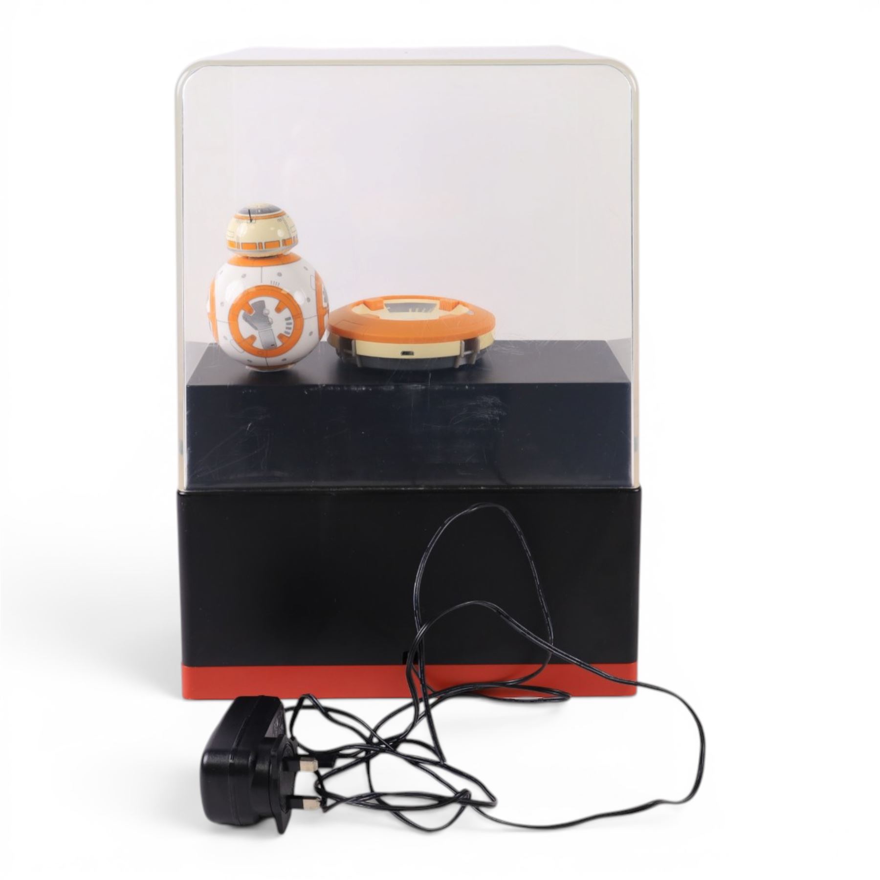 Star Wars electronic LCD screen Sphero BB8 shop display, in acrylic display case, H38cm