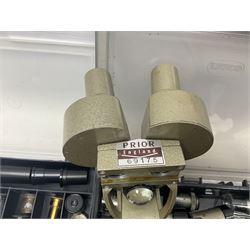 Large collection of microscope lenses, for various microscopes 