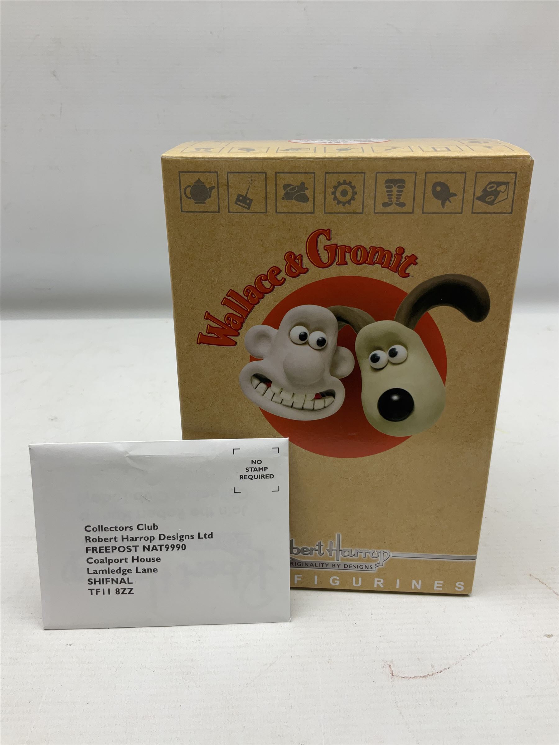 Wallace & Gromit - Limited edition Robert Harrop figure, Gromit & The Bomb - A Matter Of Loaf & Death, WGYP01, with original box