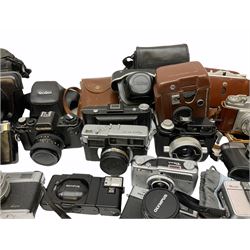 Collection of cameras, to include three Olympus Trip 35,  Balda Super Baldax, Seagull 4A TLR Camera, Pentax MG, Pentax-MV1, Yashica, two Yashica Electro 35, Rollei B35, Fujica 35 EE etc. 