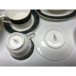 Royal Doulton Carlyle pattern tea and dinner service for six, to include teapot, coffee pot, teacups and saucers, coffee cups and saucers, milk jug, open sucrier, dinner plates, side plates, bowls, soup bowls, to covered dishes etc (64) 