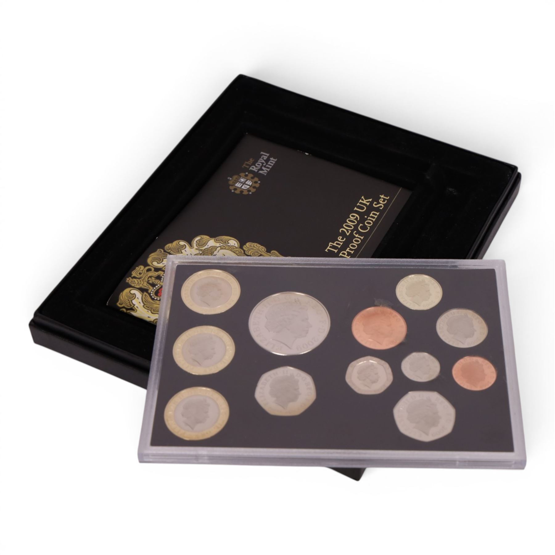 The Royal Mint United Kingdom 2009 proof coin set, including Kew Gardens fifty pence, boxed with certificate