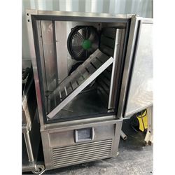 Foster commercial fridge - THIS LOT IS TO BE COLLECTED BY APPOINTMENT FROM DUGGLEBY STORAGE, GREAT HILL, EASTFIELD, SCARBOROUGH, YO11 3TX