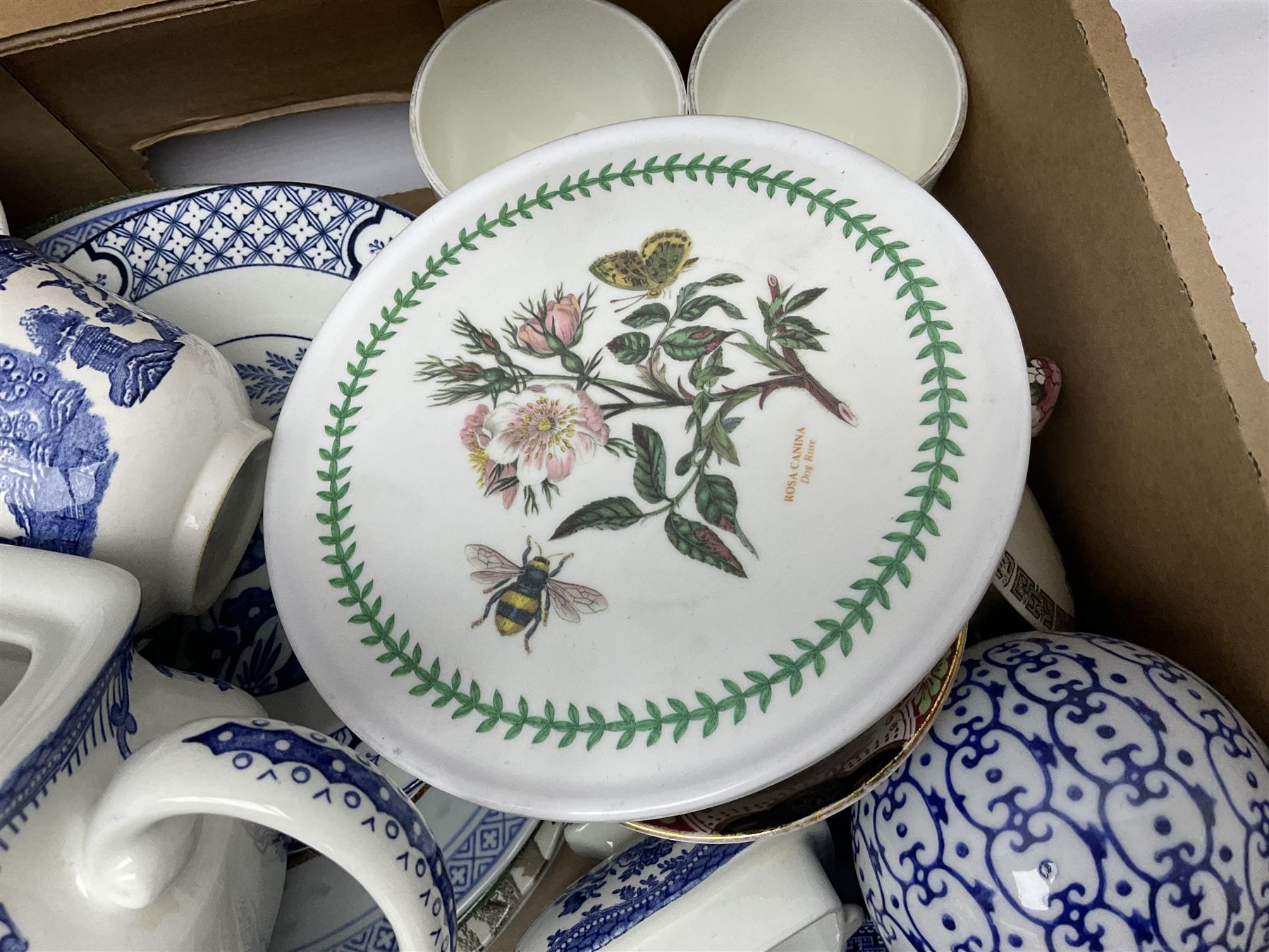 Wedgwood jasperware trinket box, commemorative ware, blue and white ceramics and a collection of other ceramics and collectables in five boxes