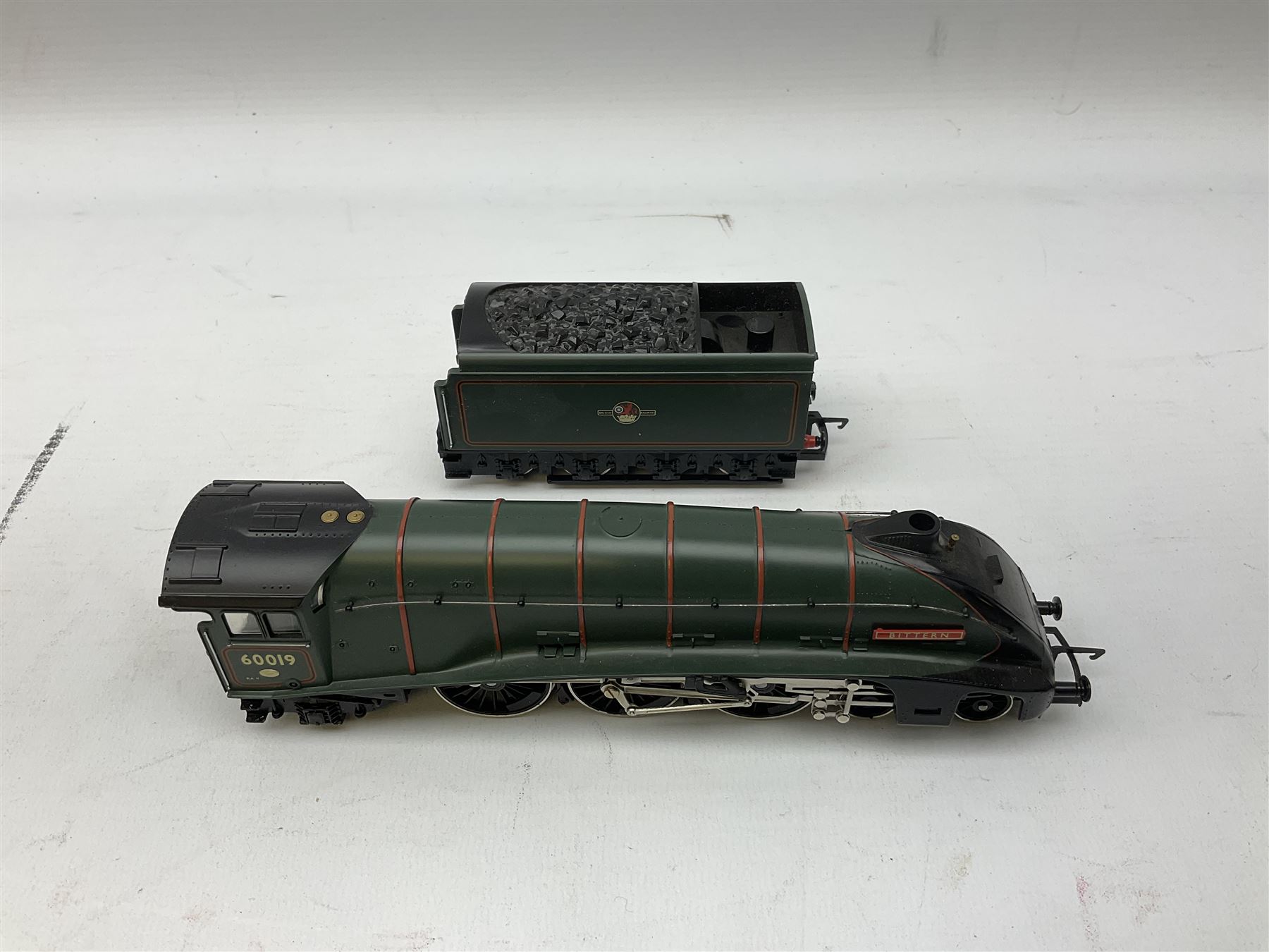Hornby '00' gauge 'King' Class 6000 460 'King Edward I