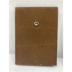 Ricardvs III wall plaque by Elizabeth Sharp for Marcus Replicas and another of medieval knights, largest H25cm, L41cm 