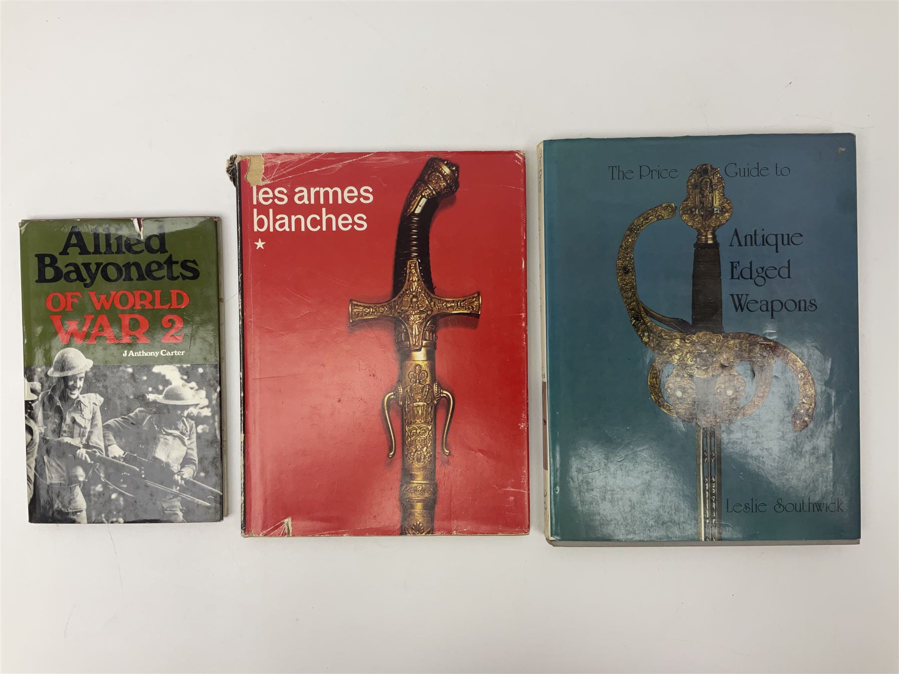 Five reference books on swords and bayonets comprising Skennerton & Richardson: British & Commonwealth Bayonets; Paul Keisling: Bayonets of the World; Leslie Southwick: The Price Guide to Antique Edged Weapons; J. Anthony Carter: Allied Bayonets of World War Two; and Les Armes Blanche (5)