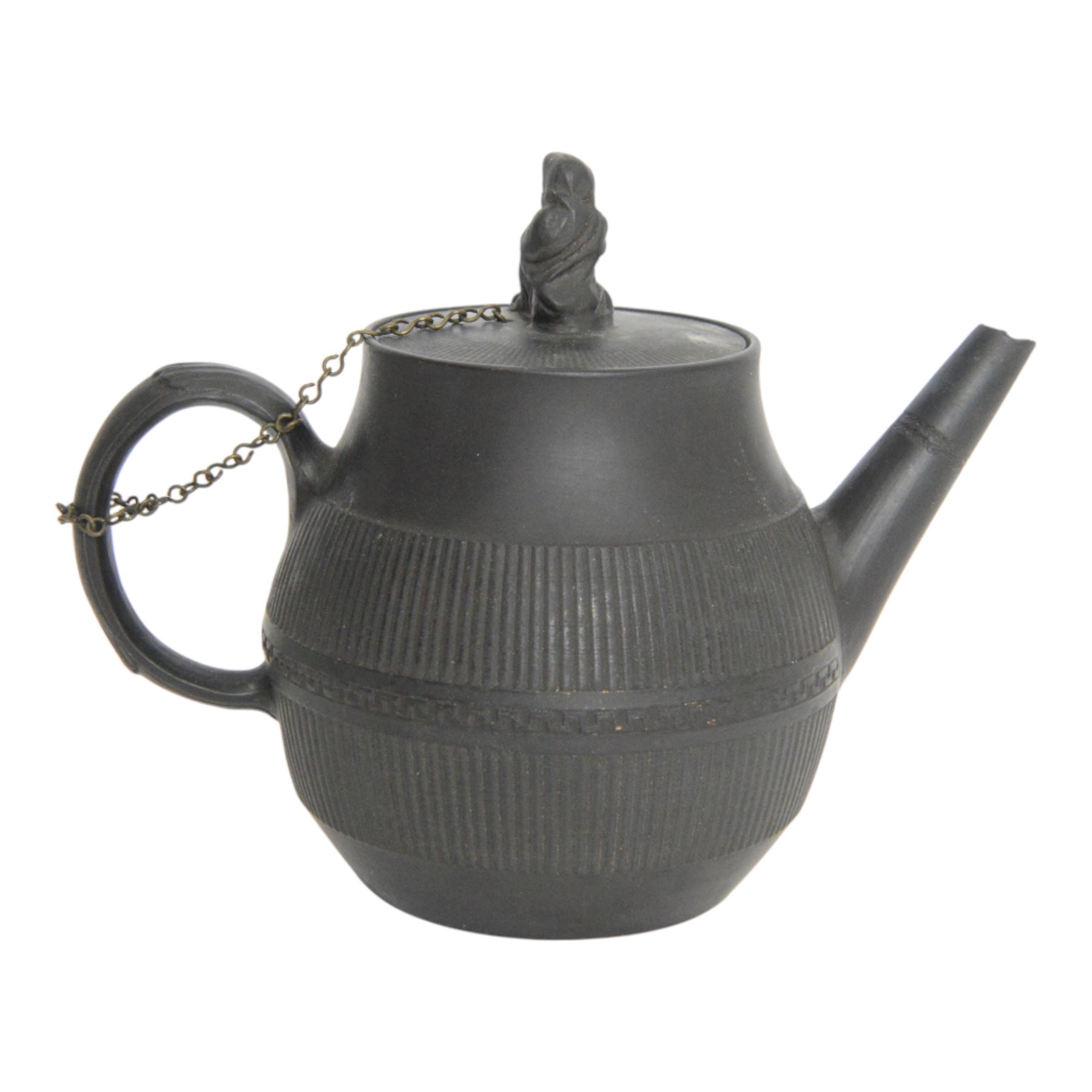 18th century Wedgwood black basalt teapot with  Widow of Zarephath finial, H16cm