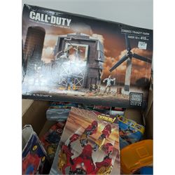Lego, Mega Blocks and Ban Bao building bricks sets, including Lego 75111 Darth Vader, Mega Blocks Collectors Series Call of Duty, Lego Marvel Super Heroes 4529 Iron Man, Ban Bao racing cars, etc all boxed
